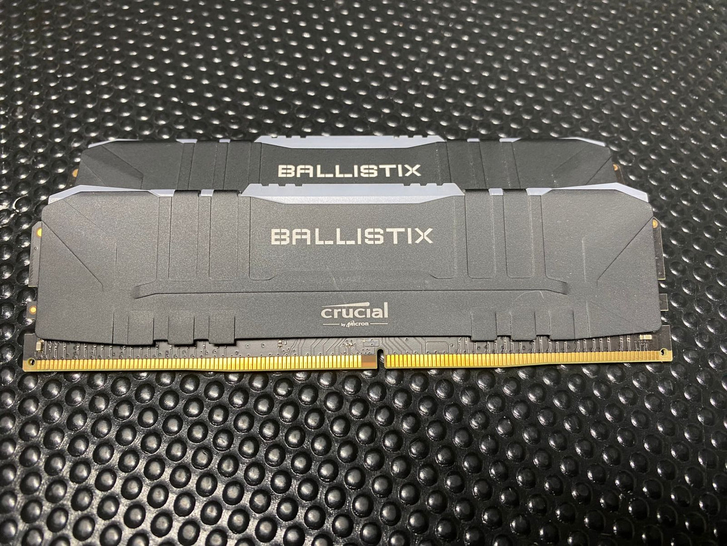 OUTLET MEMORIA RAM CRUCIAL BALLISTIX RGB 16GB DDR4 (2X8GB) 3600MHZ 1.35V BL2K8G36C16U4BL