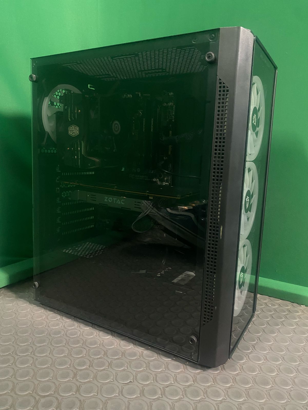 OUTLET COMPUTADORA GAMER GAMA ENTRADA