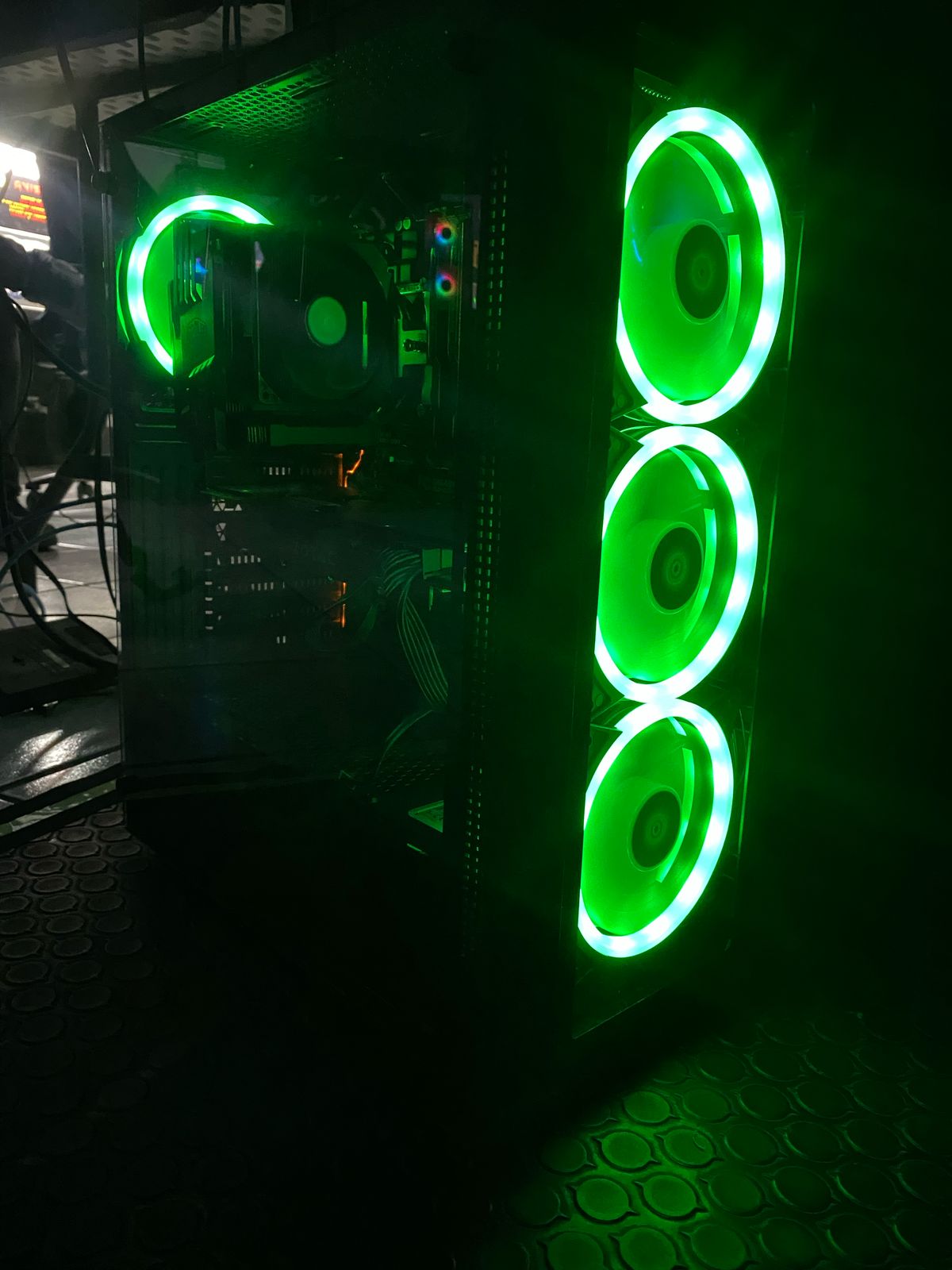 OUTLET COMPUTADORA GAMER GAMA ENTRADA