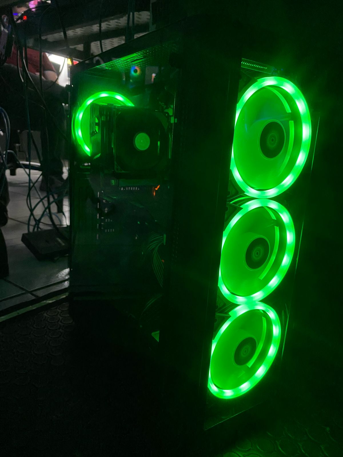 OUTLET COMPUTADORA GAMER GAMA ENTRADA